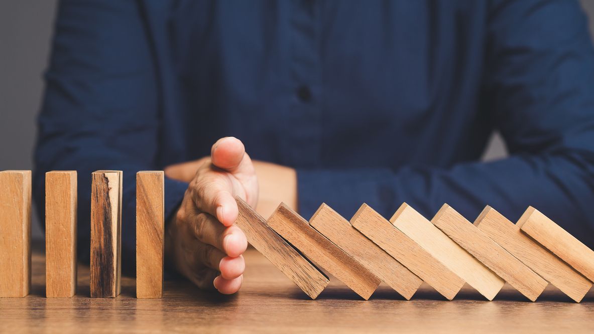 Invertir en hive5: Navegando los Riesgos con Confianza